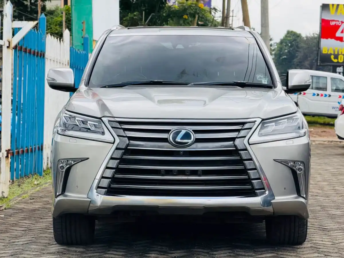 LEXUS-LX_570-