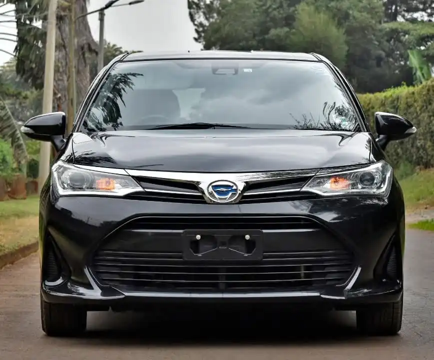 Toyota-Fielder-