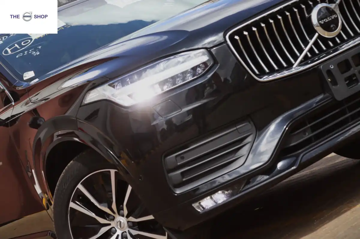 VOLVO-XC90-