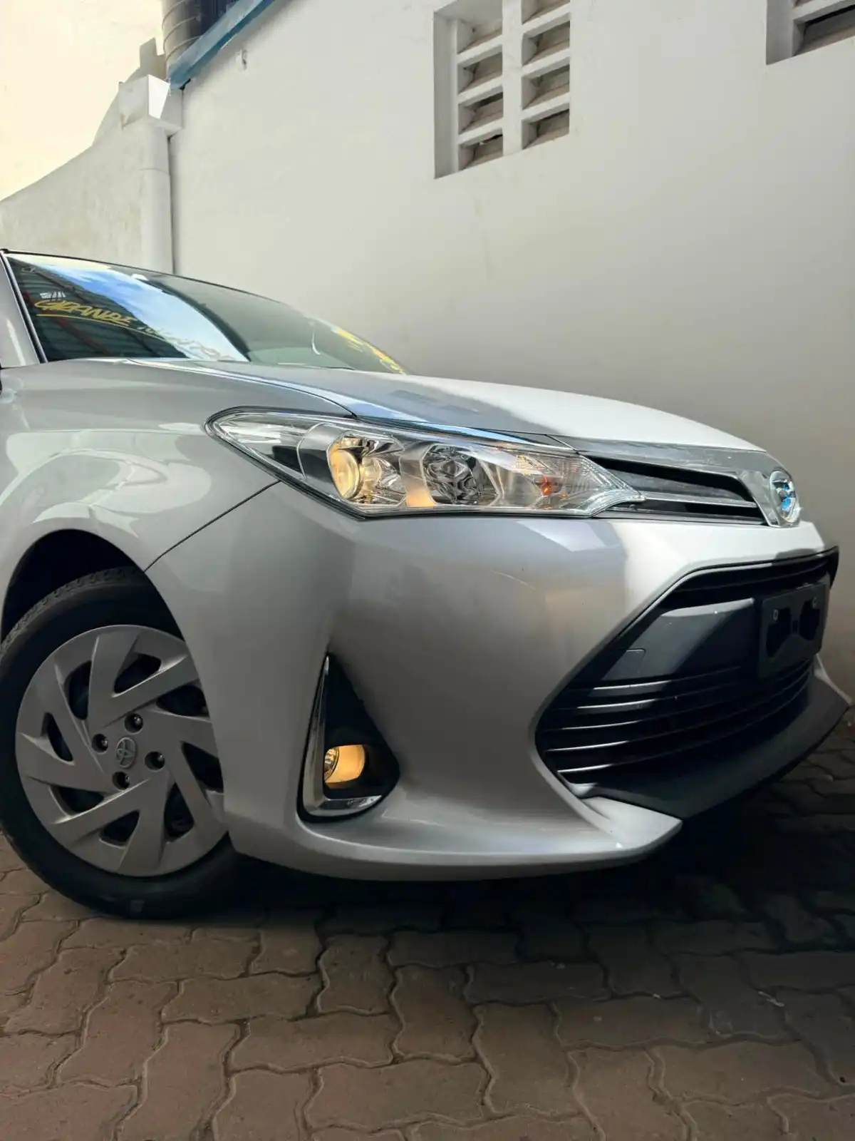 Toyota-Fielder-