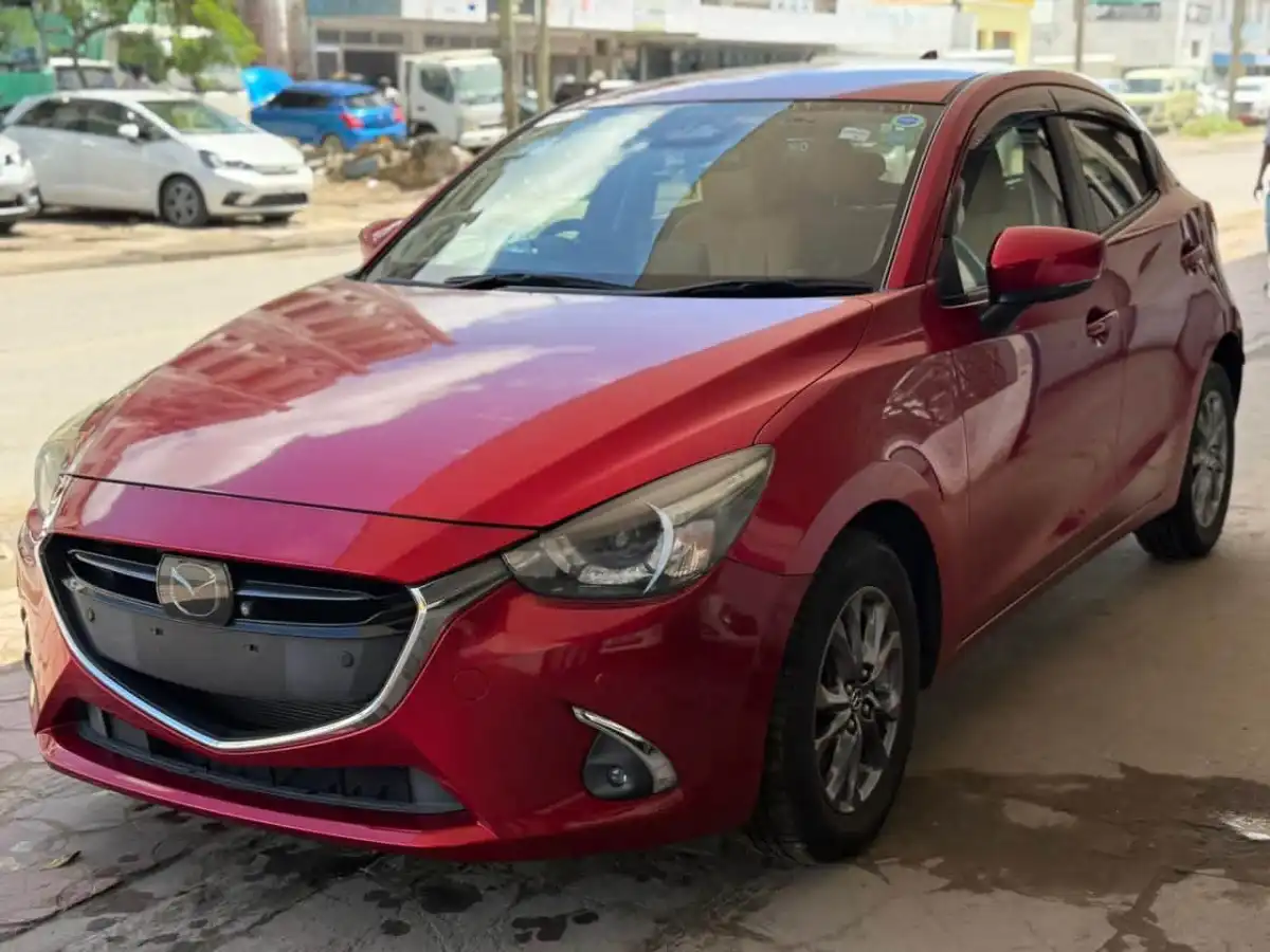 Mazda-Demio-