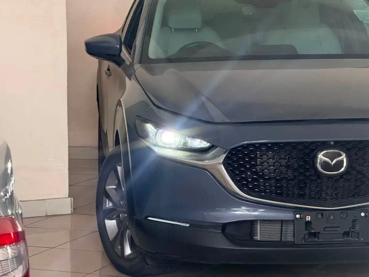 Mazda-CX-30-