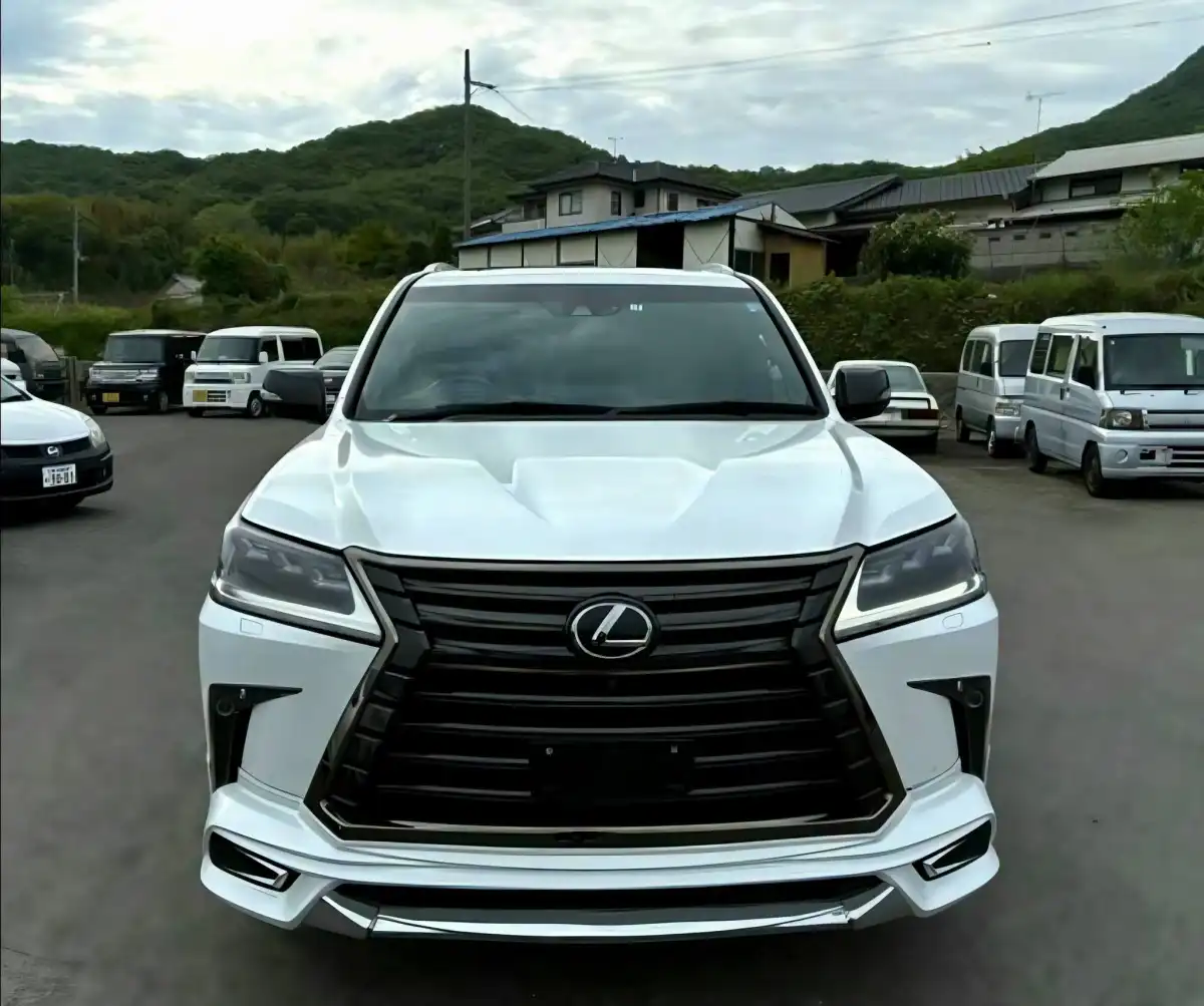LEXUS-LX_570-