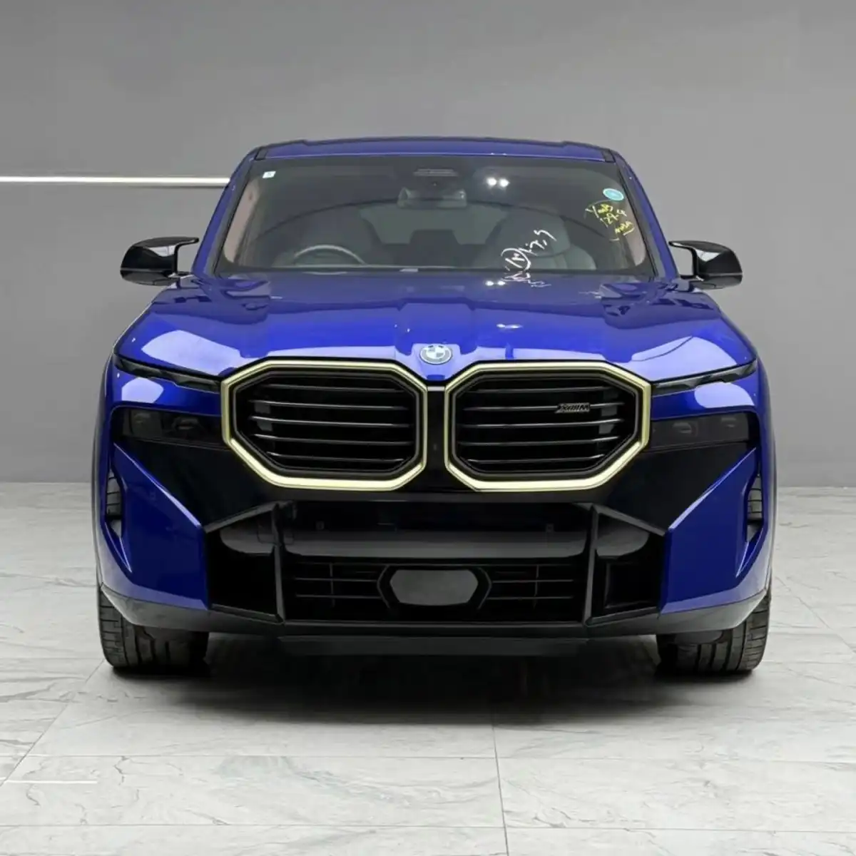 BMW-XM-