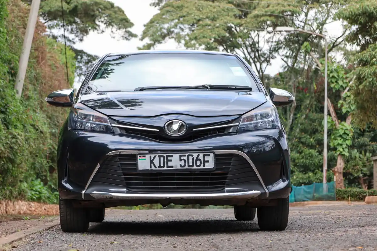 Toyota-Vitz-