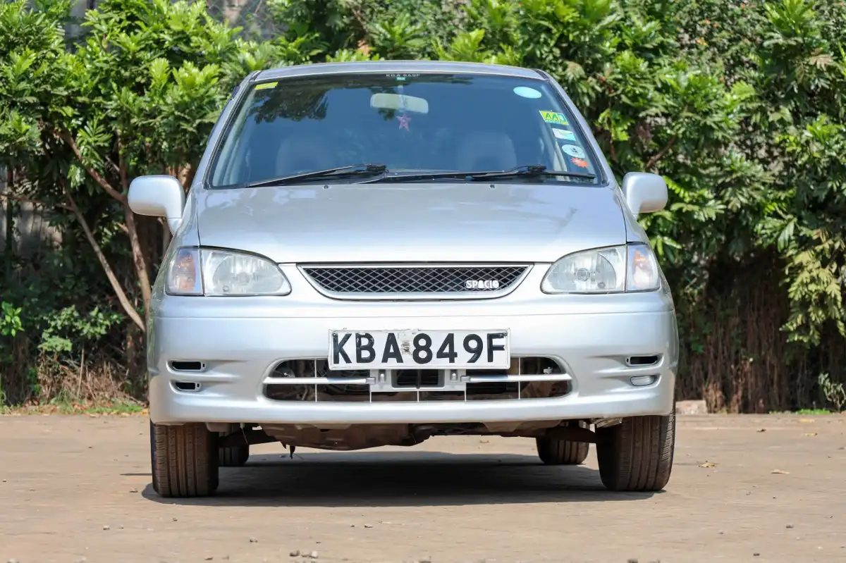 Toyota-Spacio-