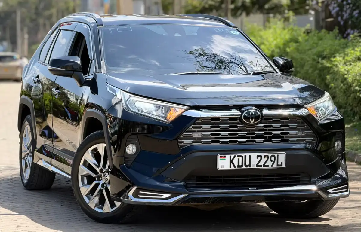 Toyota-RAV4-