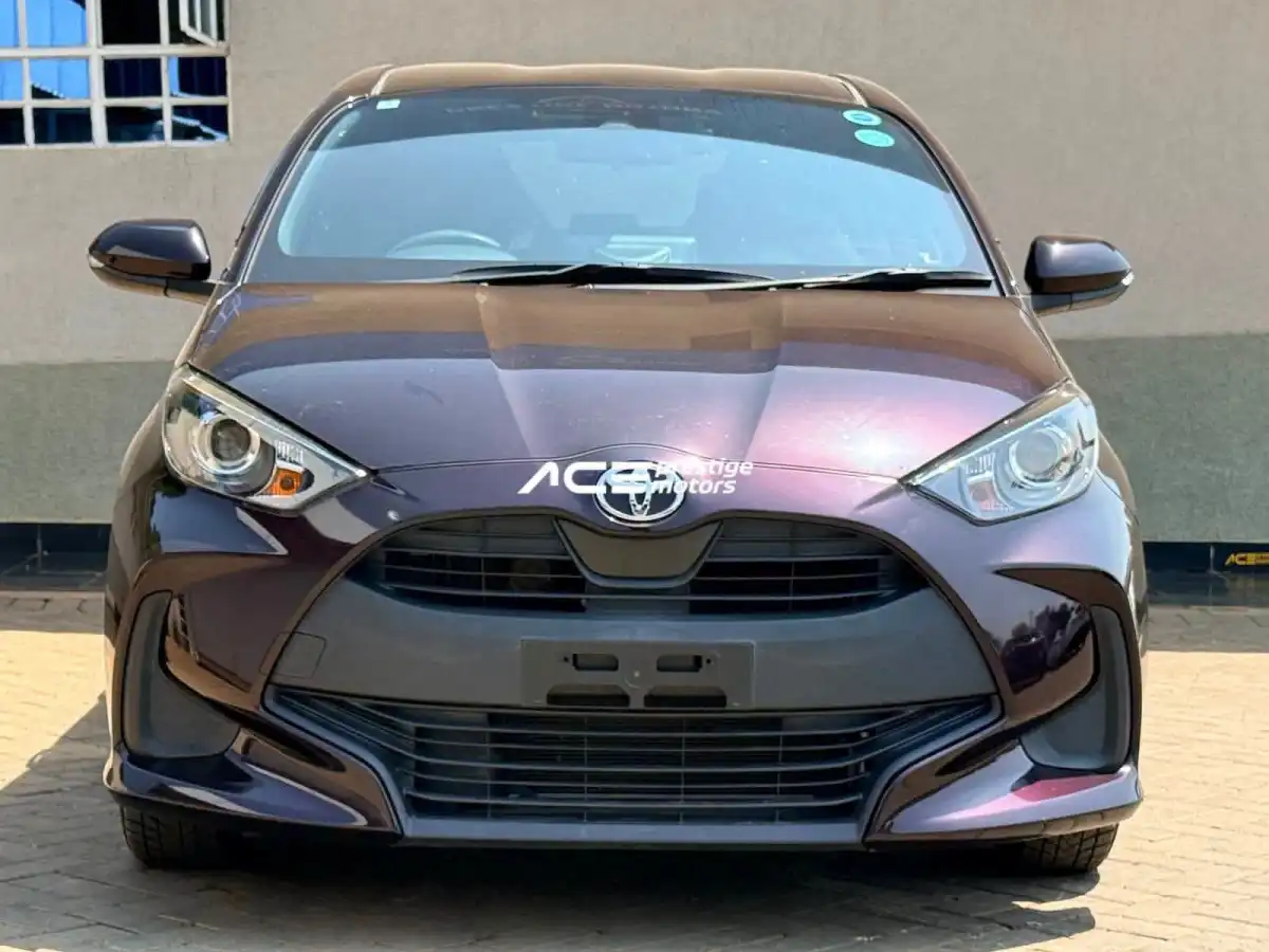 Toyota-Yaris-