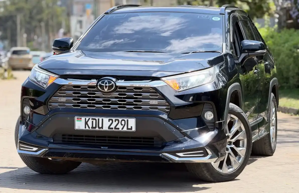 Toyota-RAV4-