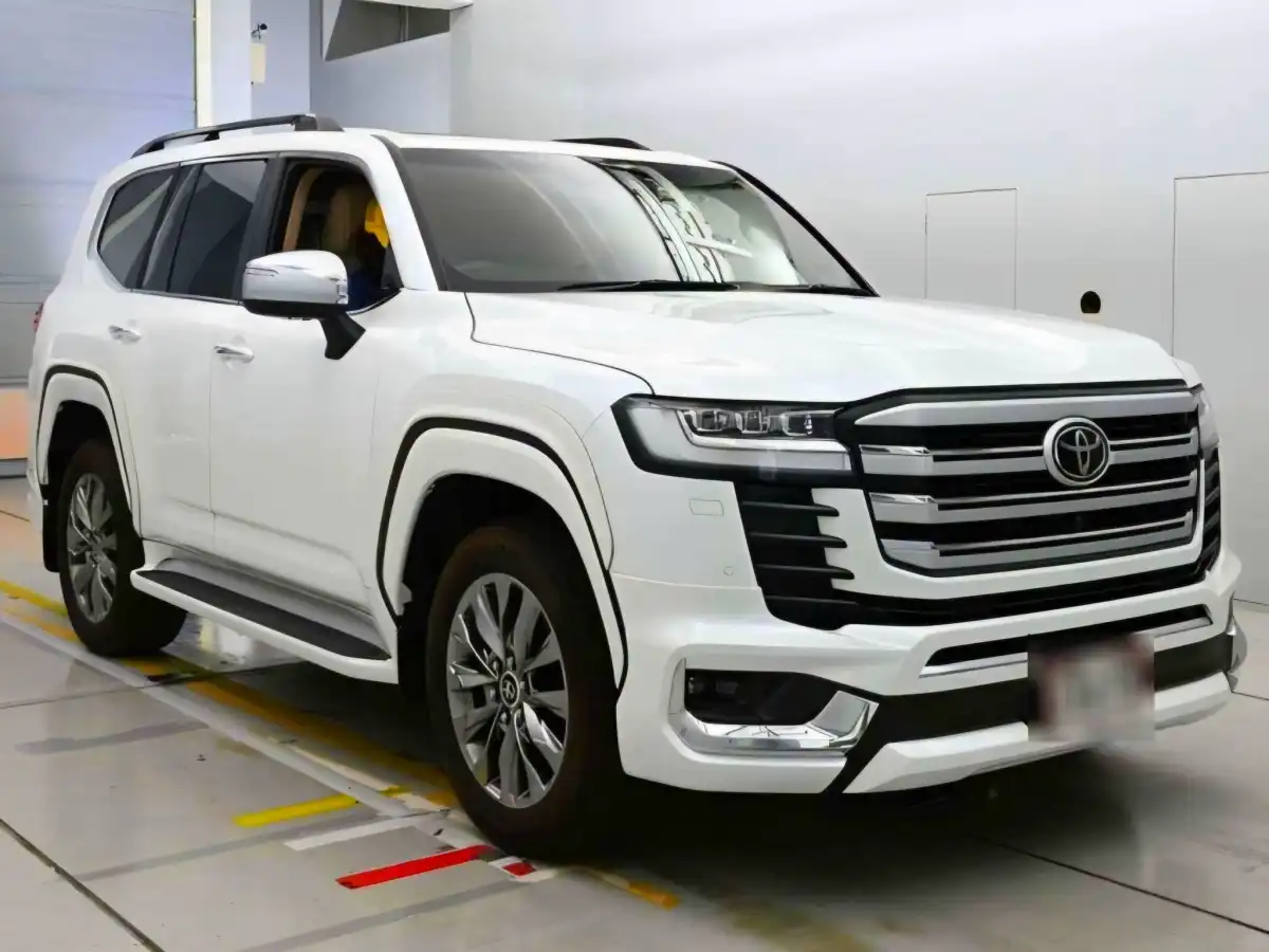 Toyota-Landcruiser_Zx-