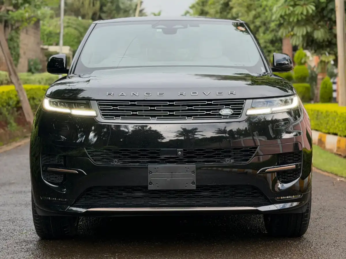 RANGE_ROVER-Sport_HSE-