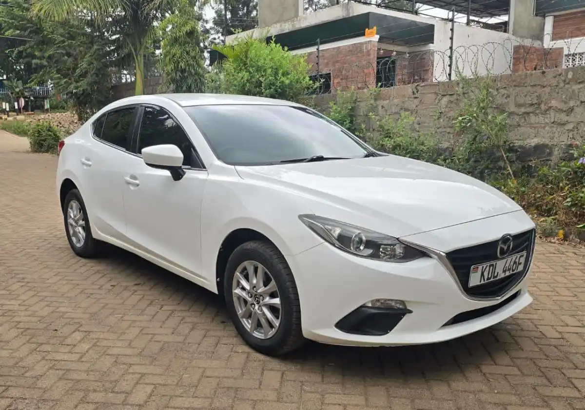 Mazda-Axela-