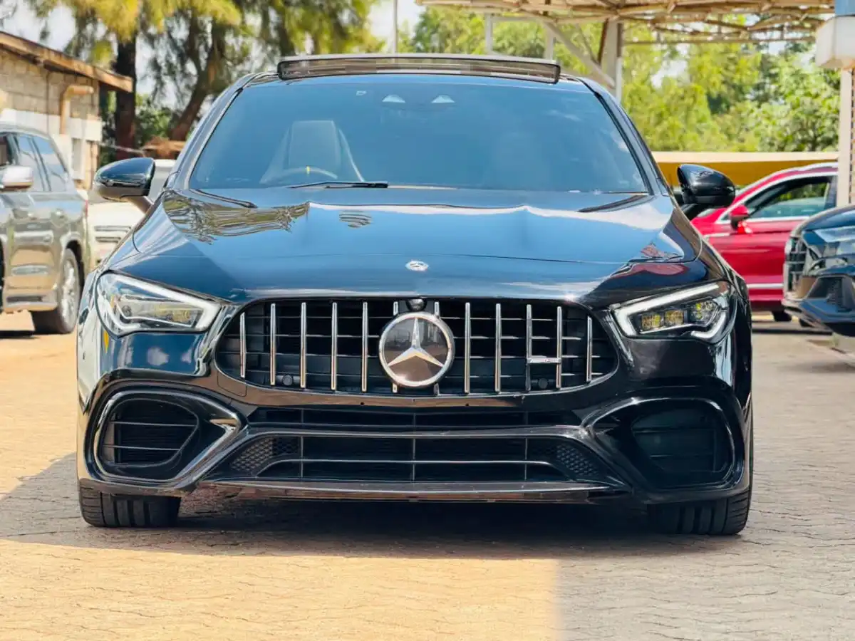 Mercedes_Benz-CLA-