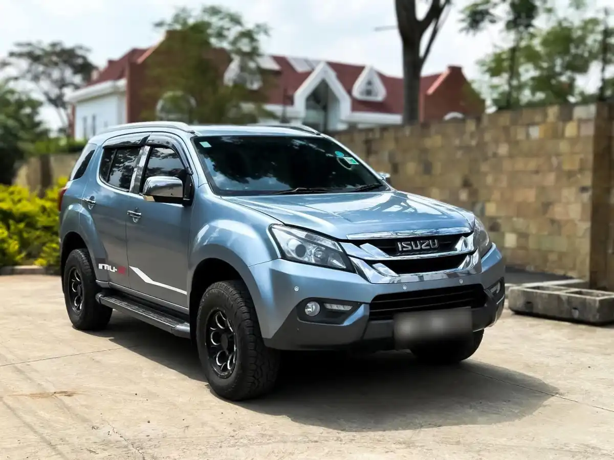 Isuzu-MU-X-