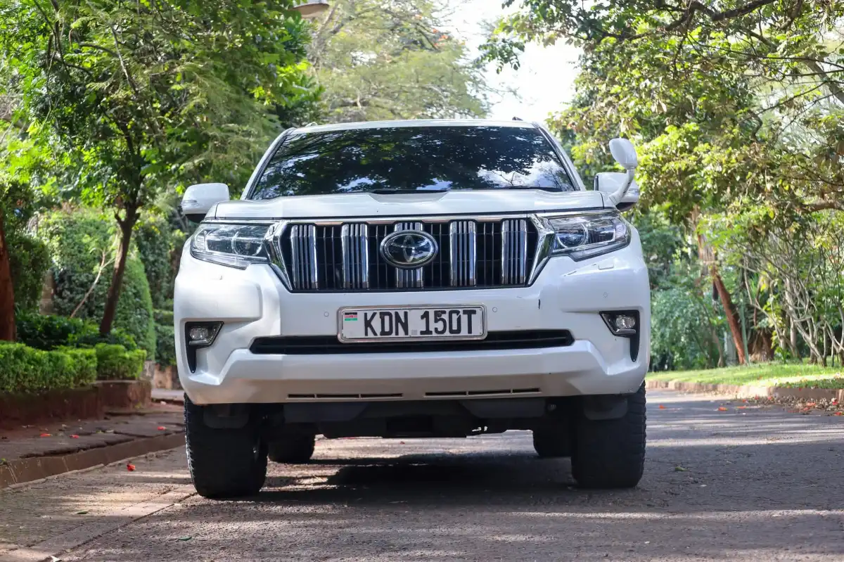 Toyota-Land_cruiser_Prado_TX-L-