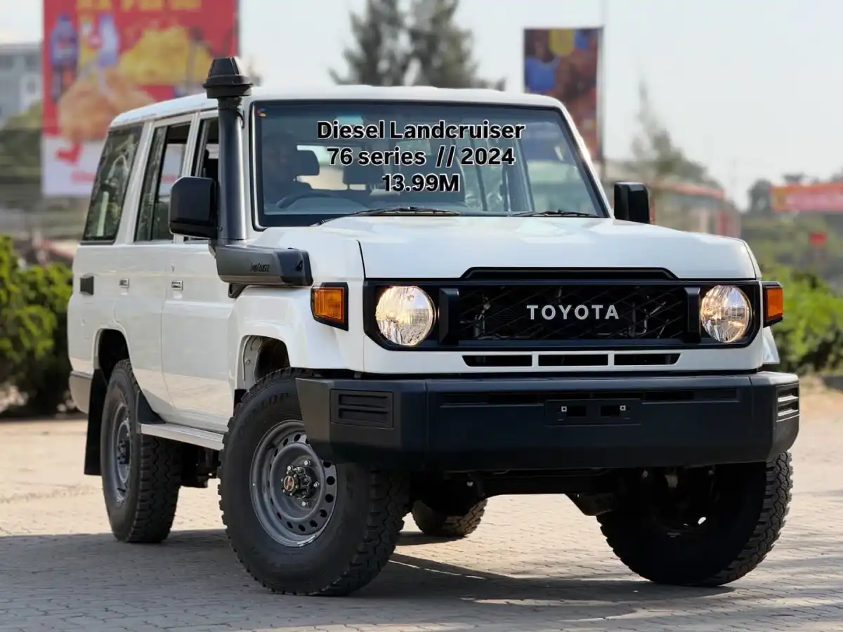 Toyota-Land_cruiser_76-