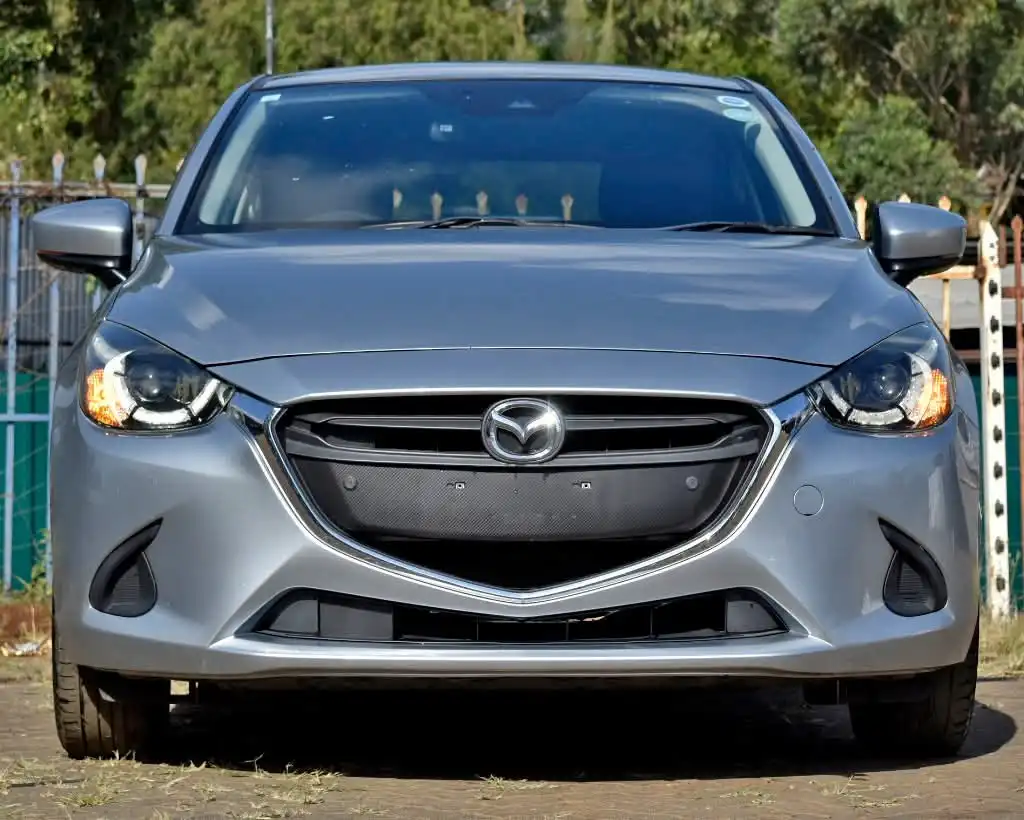 Mazda-Demio-