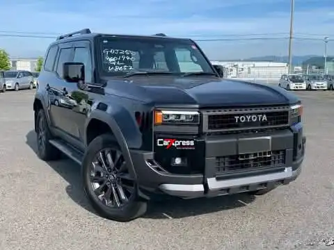 Toyota-Land_cruiser_Prado_J250-