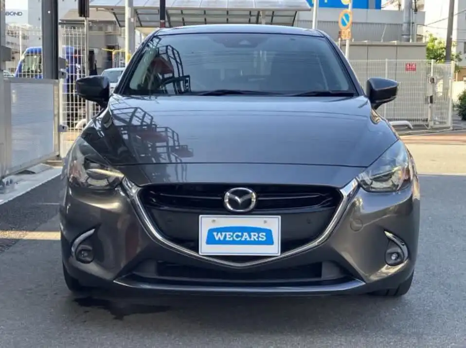 Mazda-Demio-