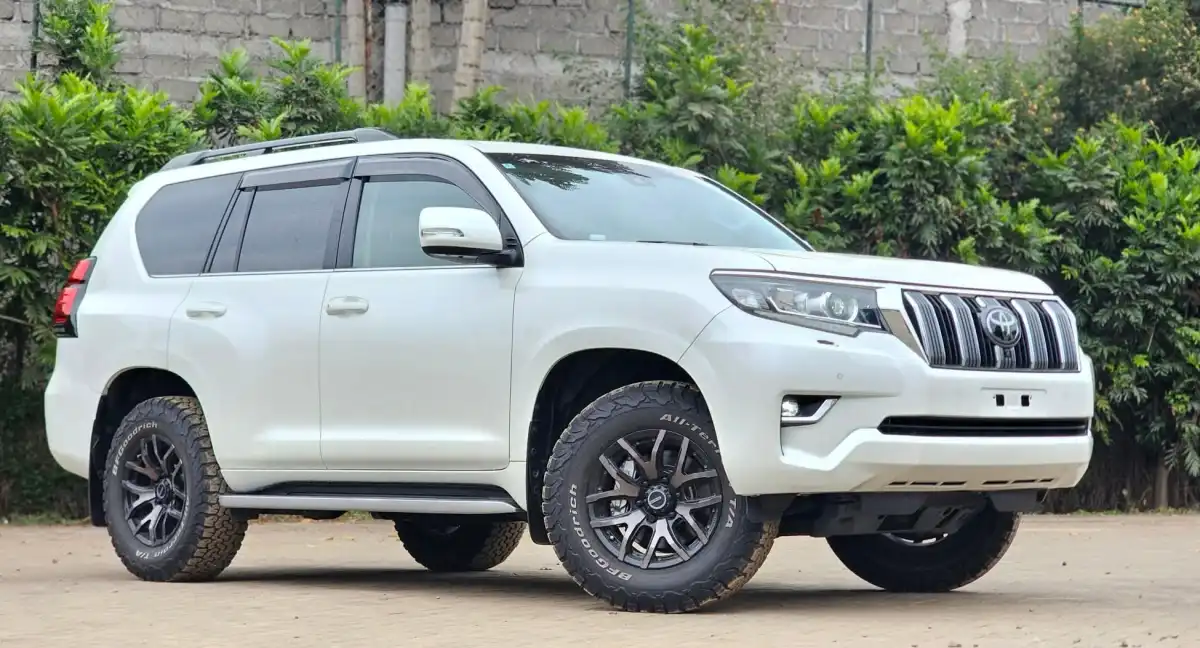 Toyota-Land_cruiser_Prado_TZG-