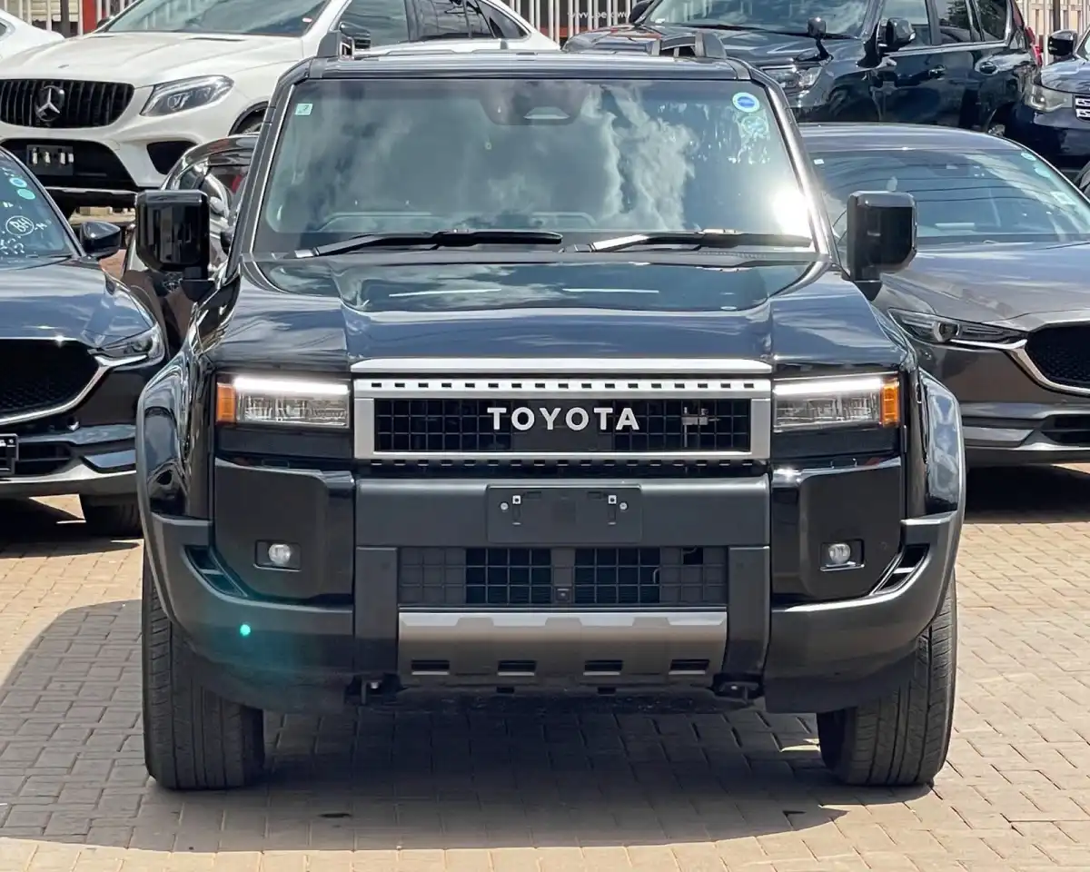 Toyota-Land_cruiser_Prado_TX-
