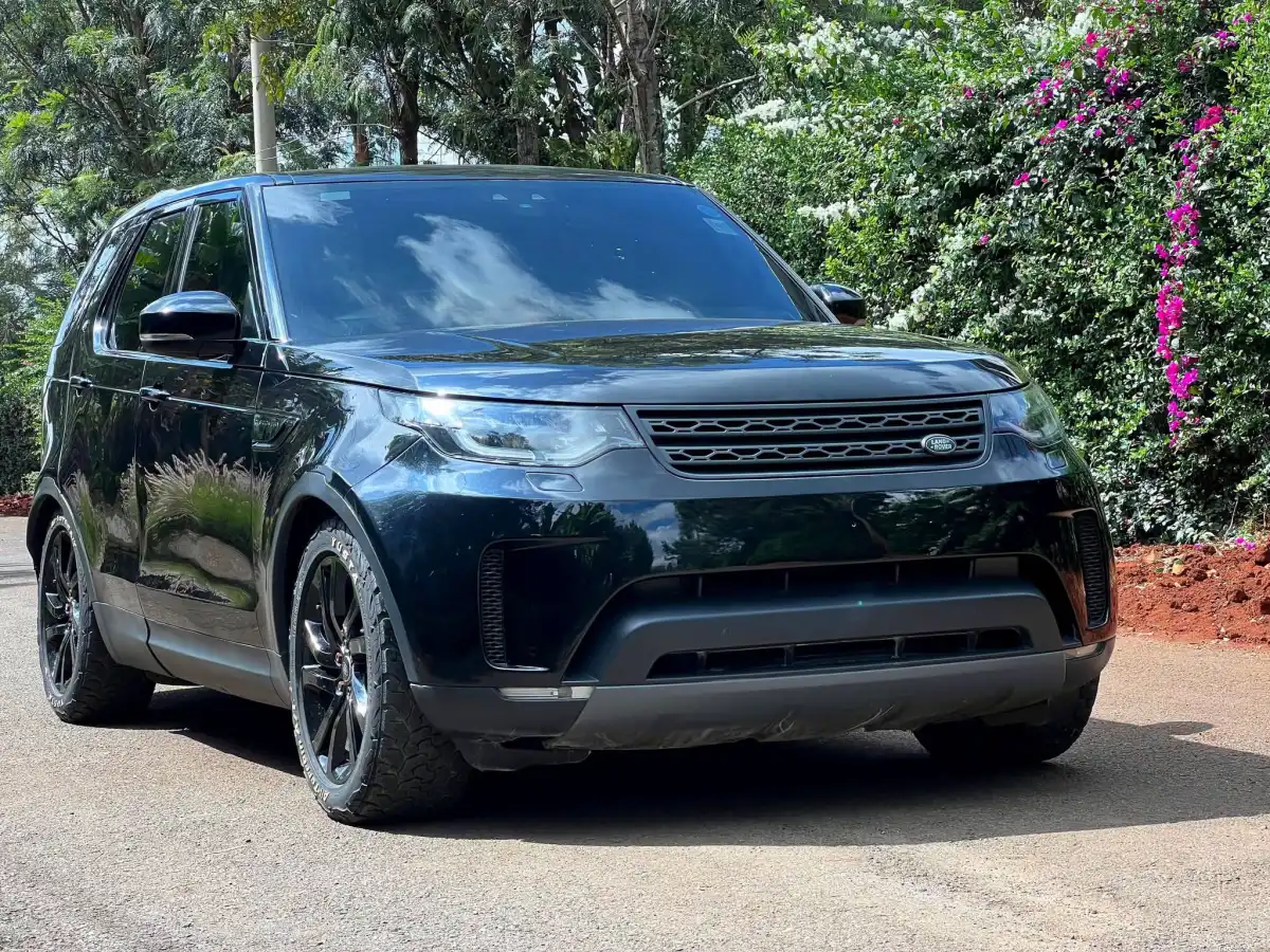 LAND_ROVER-Discovery_5-