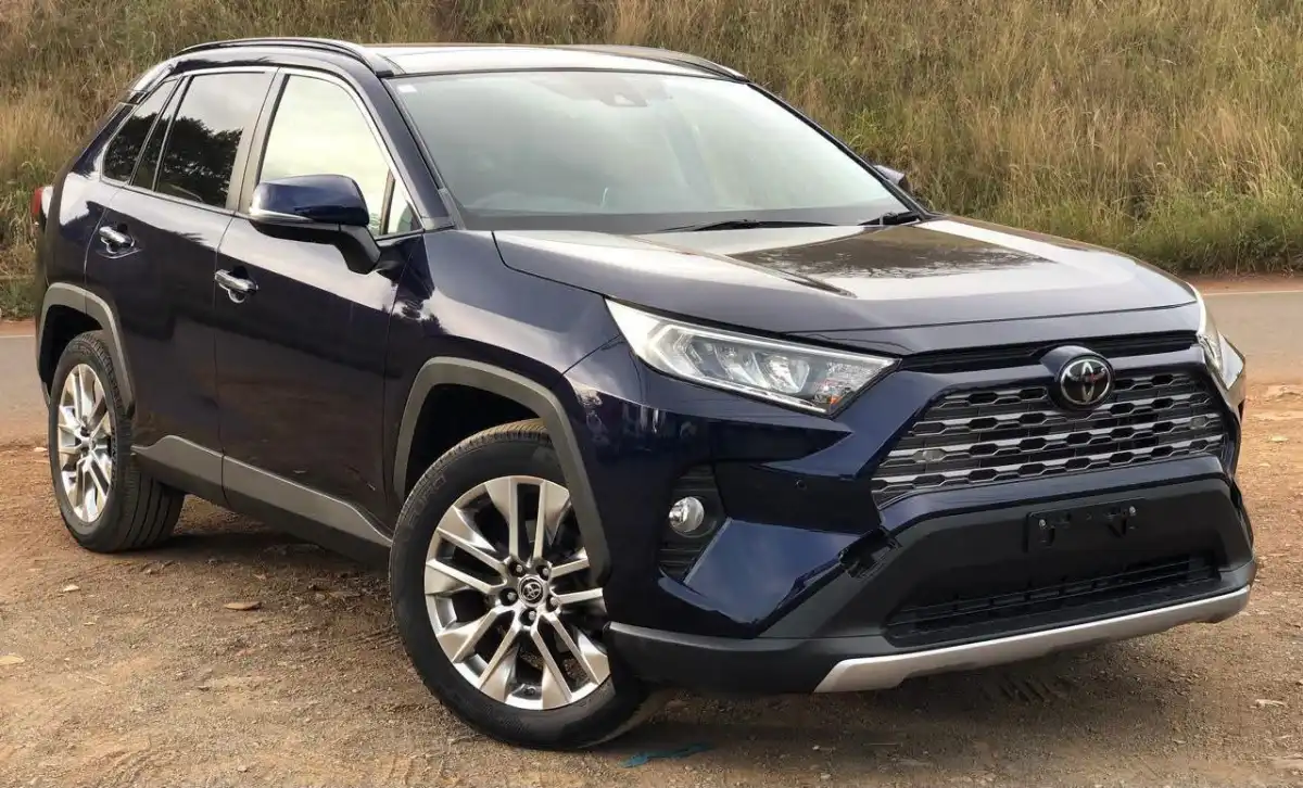 Toyota-RAV4-