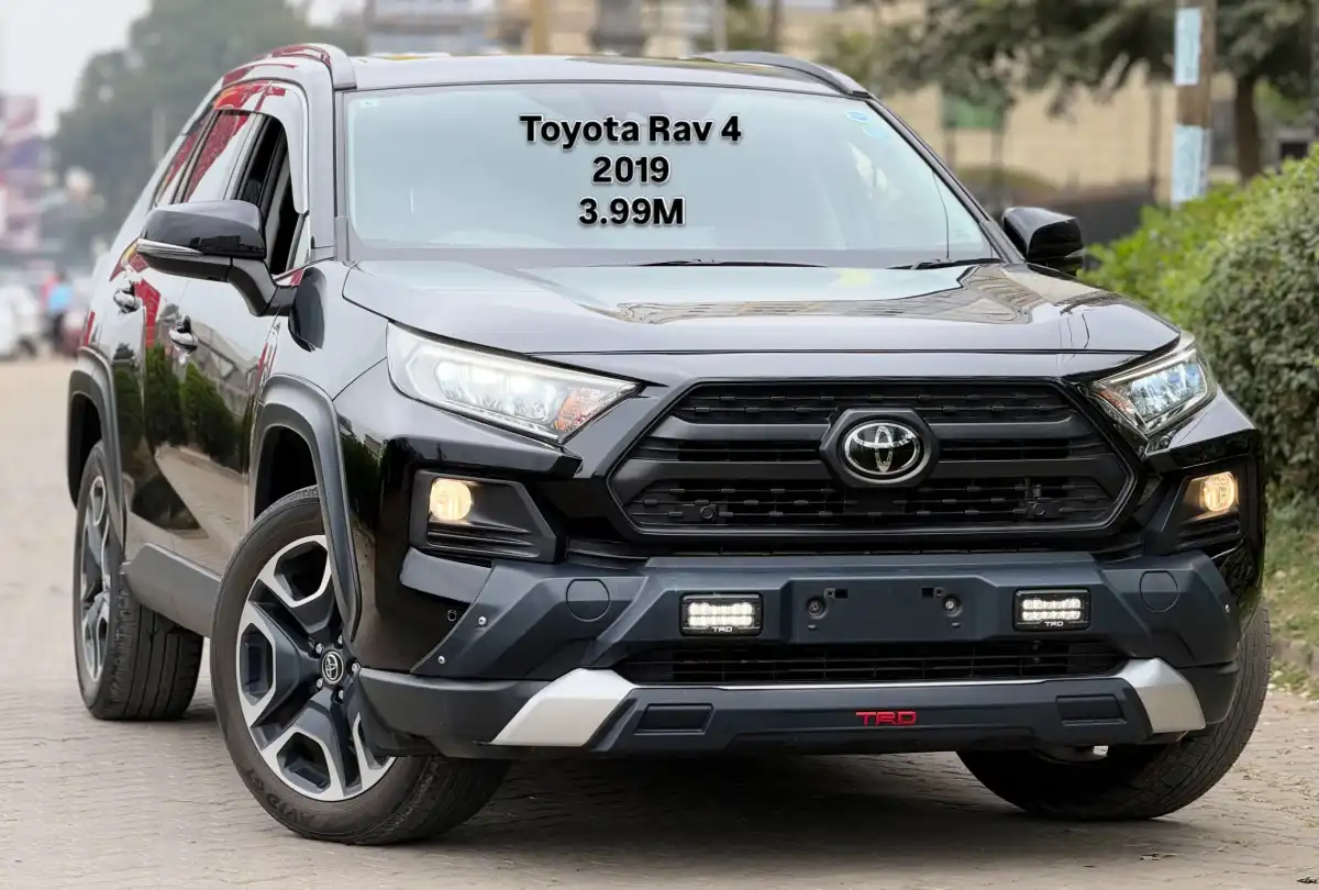 Toyota-RAV4-