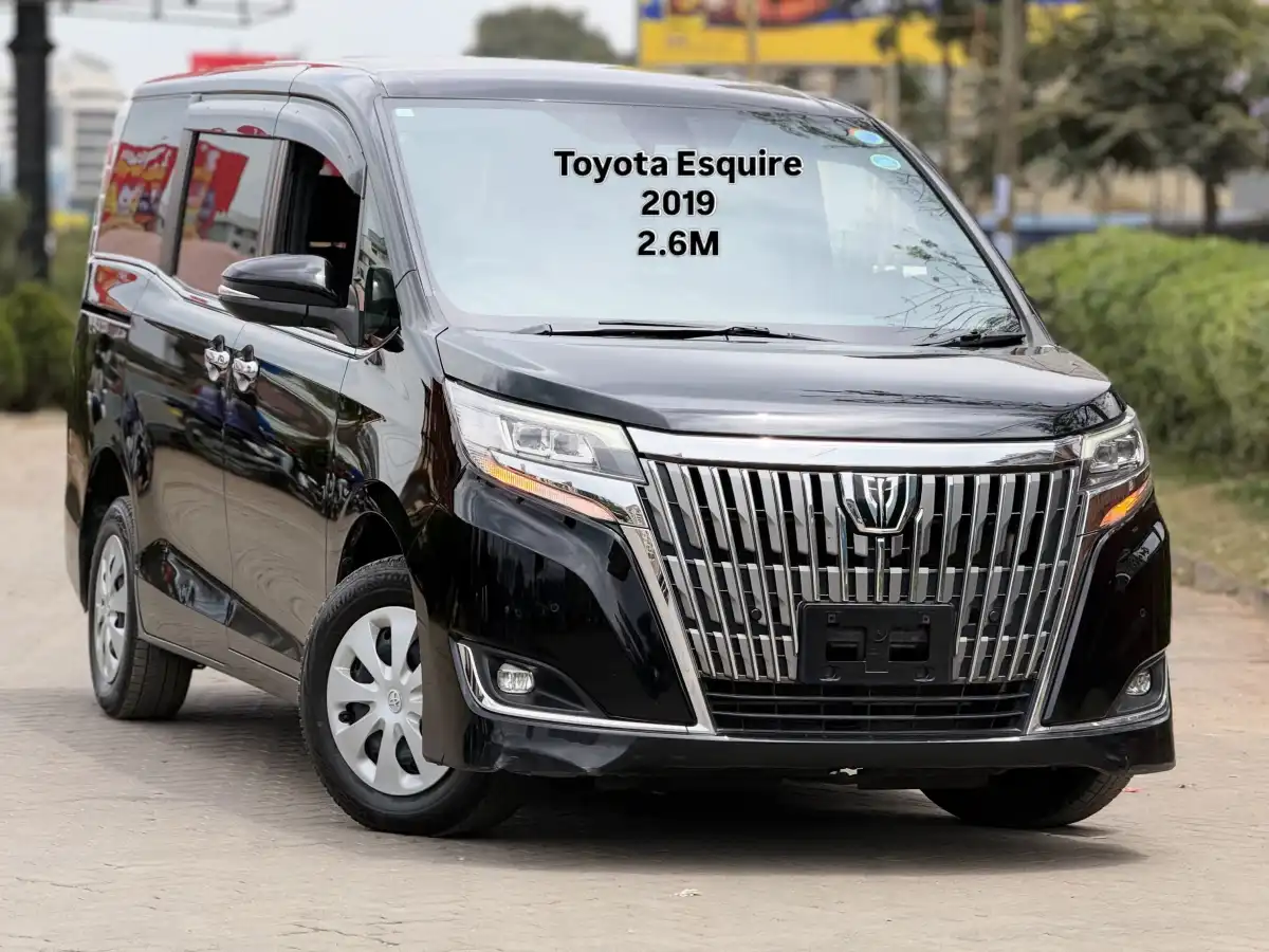 Toyota-Esquire-