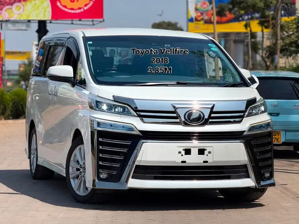 Toyota-Vellfire-