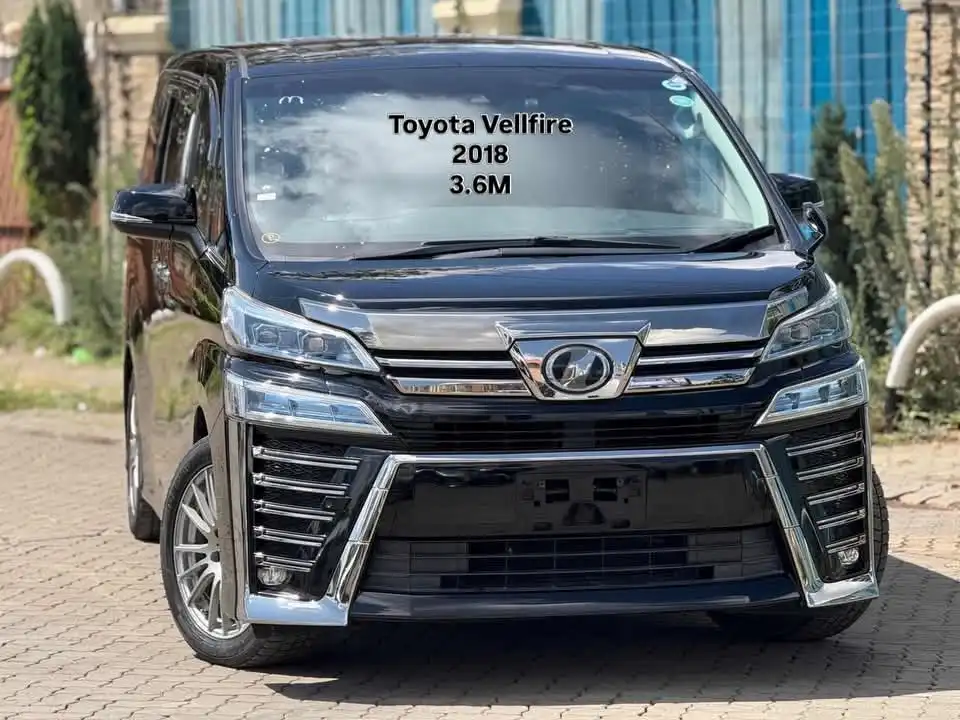 Toyota-Vellfire-
