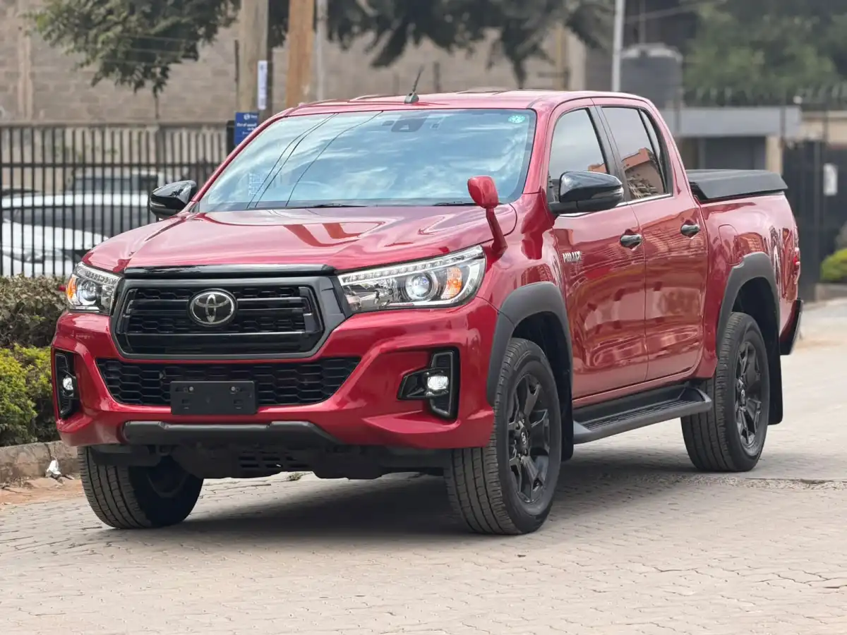 Toyota-Hilux_Travo-